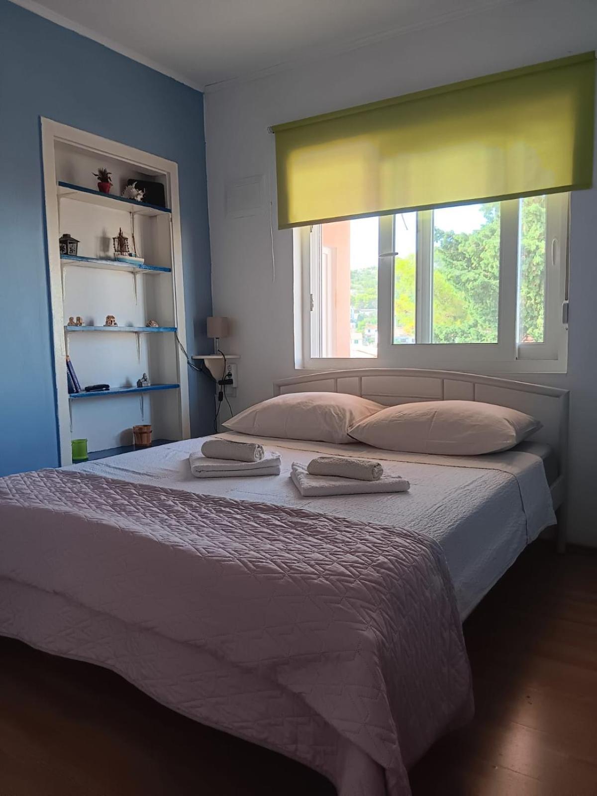 Apartman Tisno Exterior photo